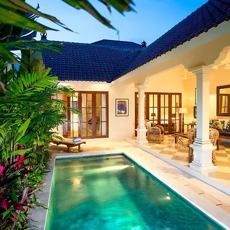 Villa Antiga 2